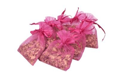 Розов цвят подходящ за запарки, за добавка към чая или за красиви декорации от biobabycare.bg