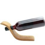 Поставка за вино от маслиново дърво - Всички ръчно изработени прибори могат да се използват всекидневно и са идеални за храна от biobabycare.bg