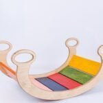 Забавна Люлка е цветна и многофункционалната , развива баланса, мускулатурата и смелостта на детето oт biobabycare.bg